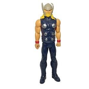 2017 Marvel Avengers Thor Titan Heroess Series Action Figure Hasbro No Cape READ